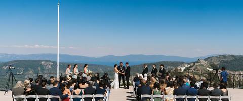 Palisades Tahoe wedding at High Camp on a sunny day. 